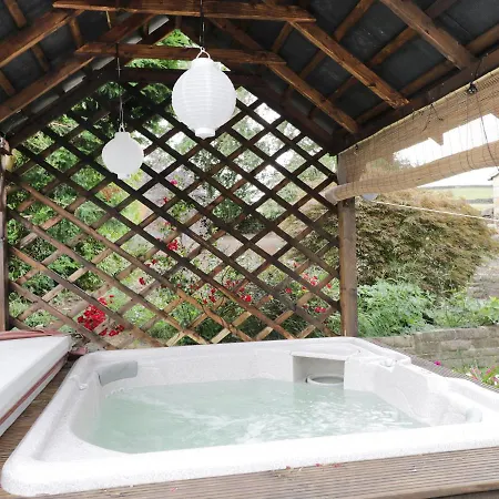 בית נופש Swang Cottage, Whitby